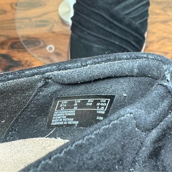 Clarks Collection Slip-On Loafers - Sharon Villa in black suede - Picture 11 of 16